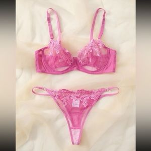 Pink lingerie set (brand new with tags attached) size M